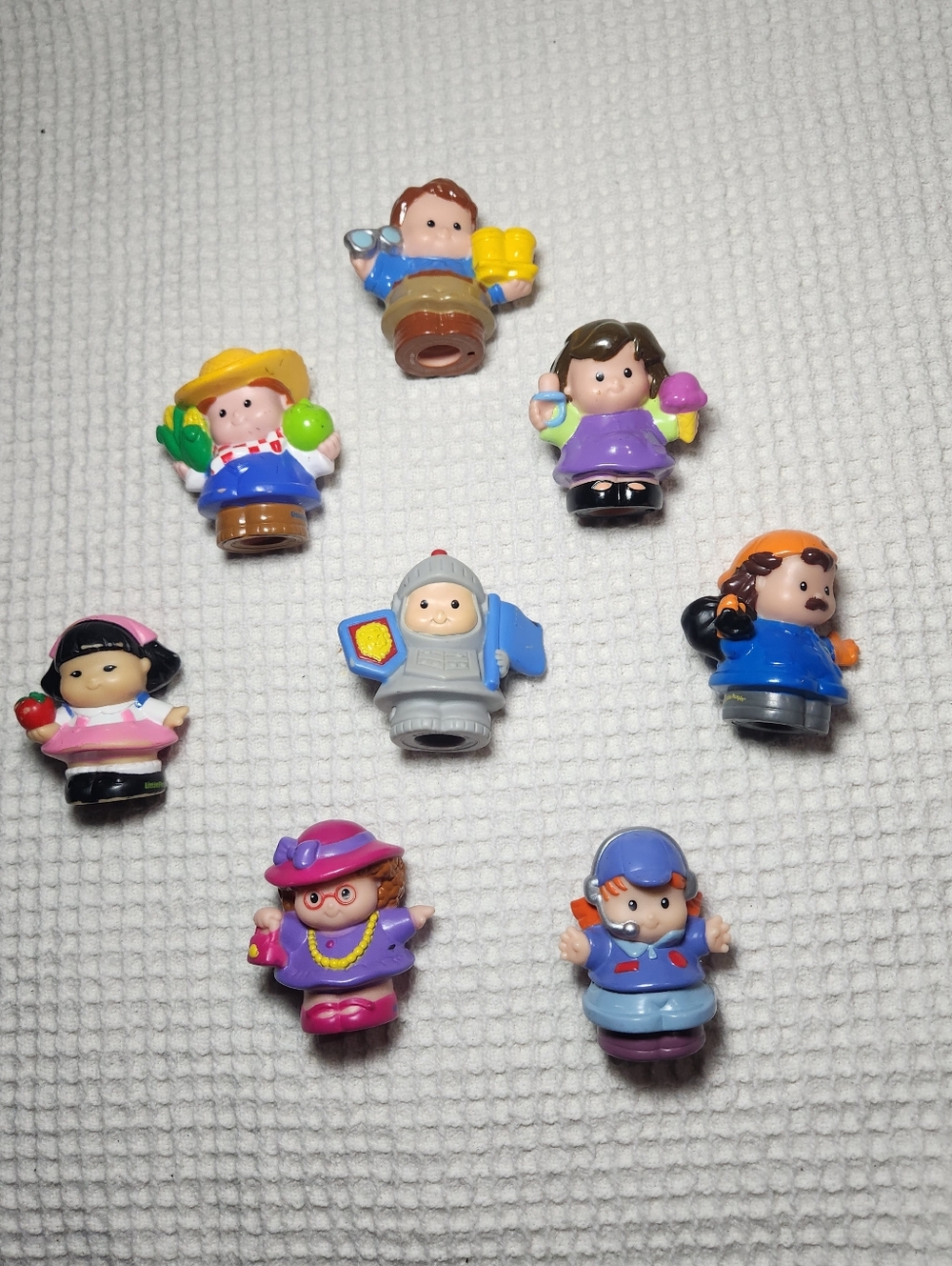 Assorted Vintage Little People Set Of 8